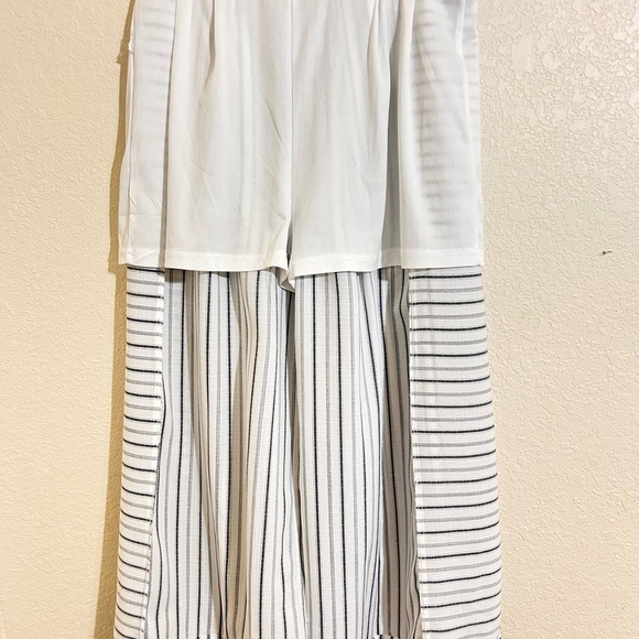 Doe & Rae Wide Leg Cropped Striped Pants Size M - Picture 5 of 8
